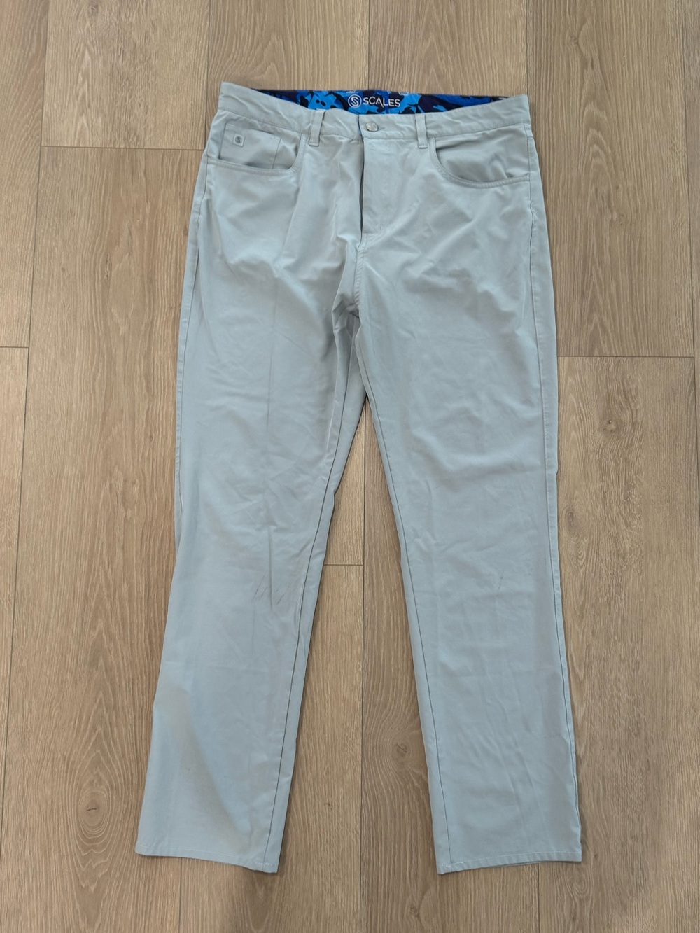 Scales Light Gray Men's Golf Pants